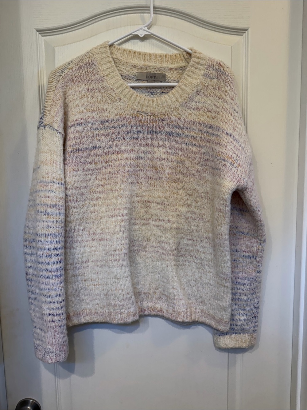 LOFT Space Dye Sweater M Cream Pastel Multicolor Chunky Knit Crewneck